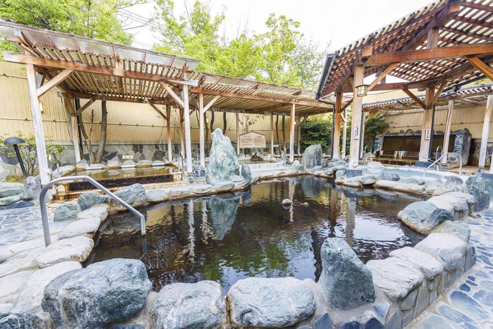 Route Inn Grantia Hanyu Spa Resort Exteriér fotografie